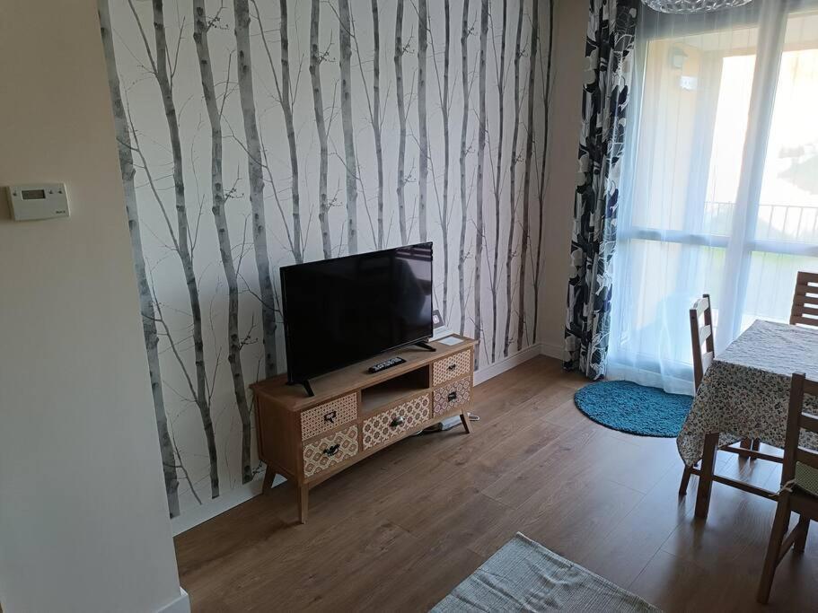 Amplio Apartamento En Sabinanigo - Las Margas Pirineo Aragones 外观 照片
