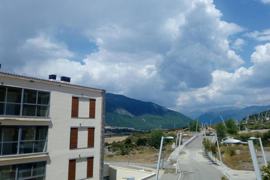 Amplio Apartamento En Sabinanigo - Las Margas Pirineo Aragones 外观 照片